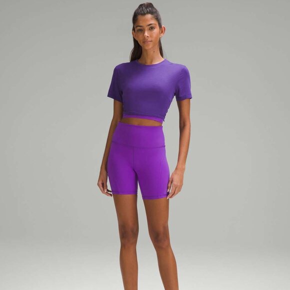 NWOTs Lululemon WunderTrain Mesh Panel 6 inch Short in Atomic Purple size 8 - Picture 10 of 13